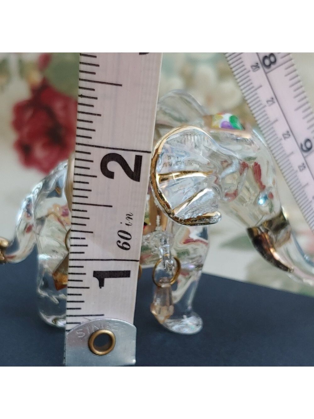Crystal Elephant Figurine with Gold Tone Accents 4"x2"x2" - Picture 10 of 17